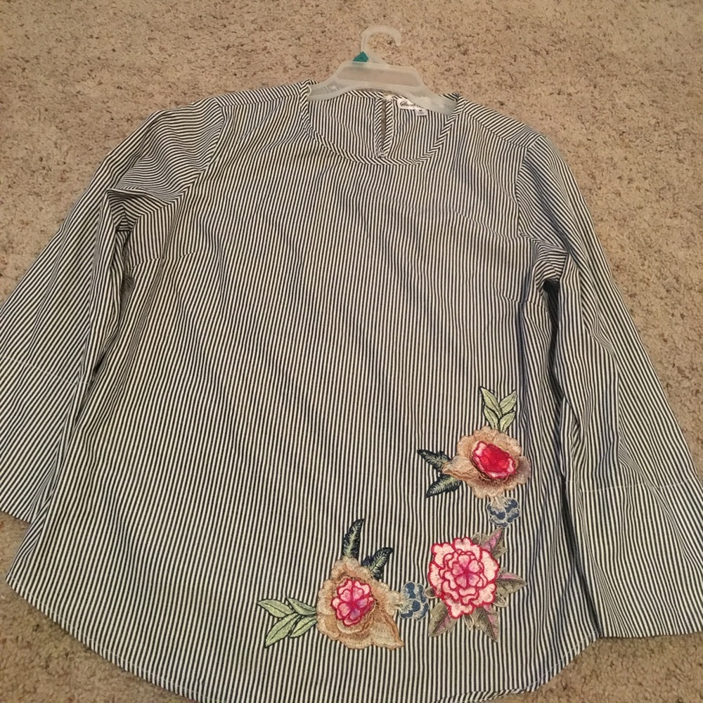 Women’s Blouse